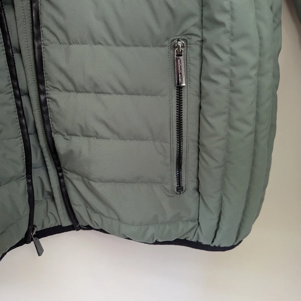 Michael Kors Ultra Light‎ Down Filled Puffer Coat Olive Green